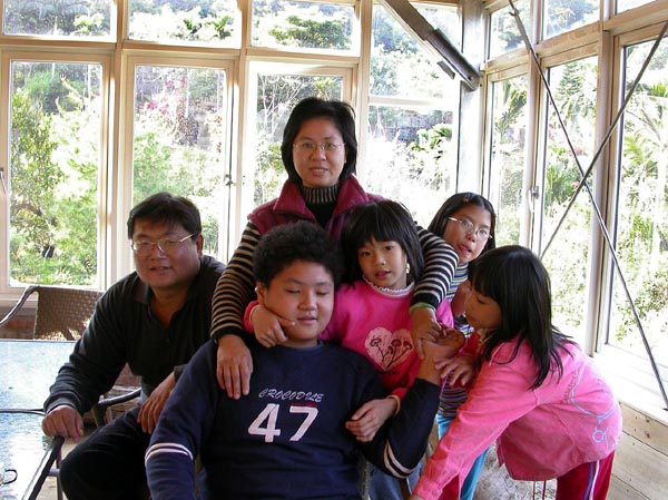 b32